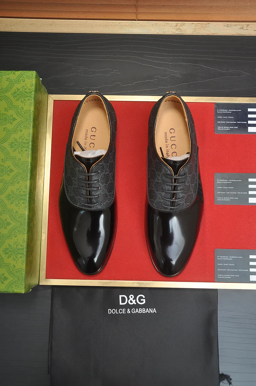 Men's shoes💰500💶Italy's top luxury men's shoe giant (GUCCI) (Gucci) (full cowhide lining) new arrival🍃Original European style🔰 Pleasant to the eye😍In order to make the shoes more durable and non-deformable🌀The production continues to follow traditional methods but there is still no lack of innovation💪Choose original sheepskin for the leather♻️ Smooth and natural And extra bright ⭐Made of imported cowhide, the first choice of rich people 38-45 (45 customized)